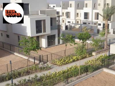 تاون هاوس 4 غرف نوم للبيع في هليوبوليس الجديدة، القاهرة - WhatsApp Image 2025-12-14 at 16.11. 46_9f66184f. jpg