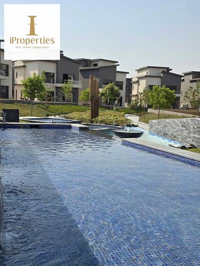 3 Bedroom Townhouse for Sale in New Cairo, Cairo - vozRPQa8e1MiUZBJNodQaEWxLjBWXC7XK4vrRt6W. jpg