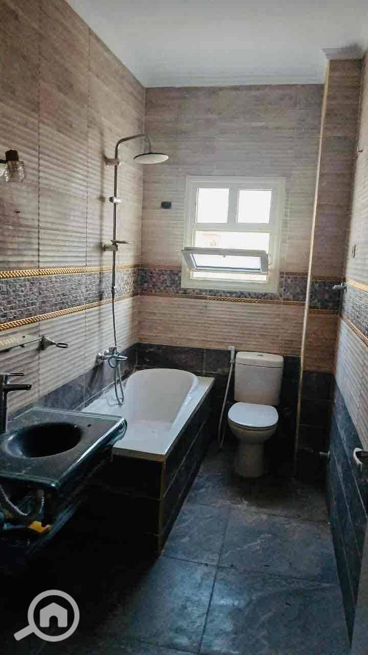 5 624085ca-681a-47b3-b283-7edd4d7175c8. jpg