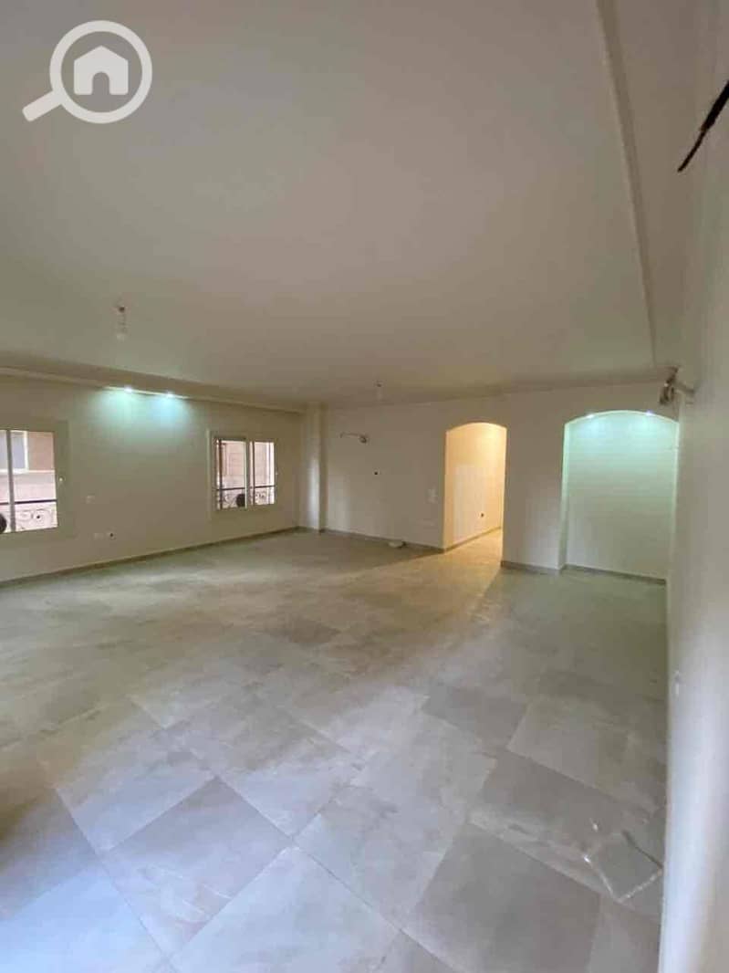 8 ec2700eb-ac87-4446-a4e1-402bc1de45bf. jpg