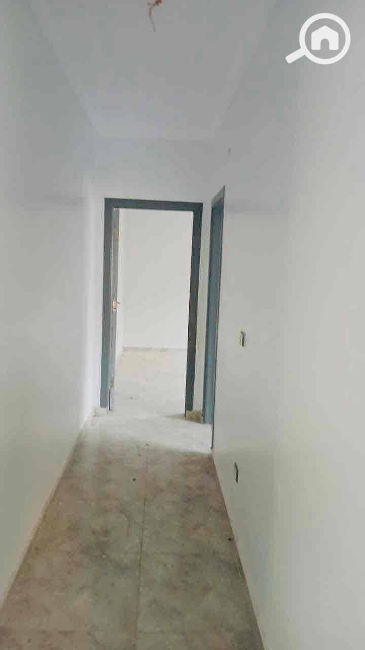 10 2ea666c8-3156-4467-a706-918971d8bd75. jpg