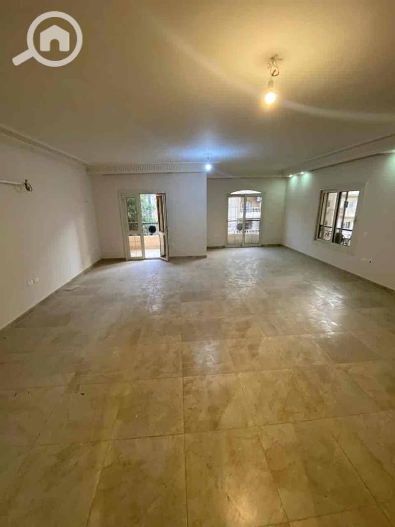 11 438536b3-ce60-4aa5-80ff-e8646bd03d89. jpg