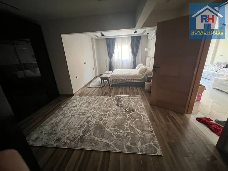 2 95adb78e-40e8-45eb-a942-89a55592f527. jpg