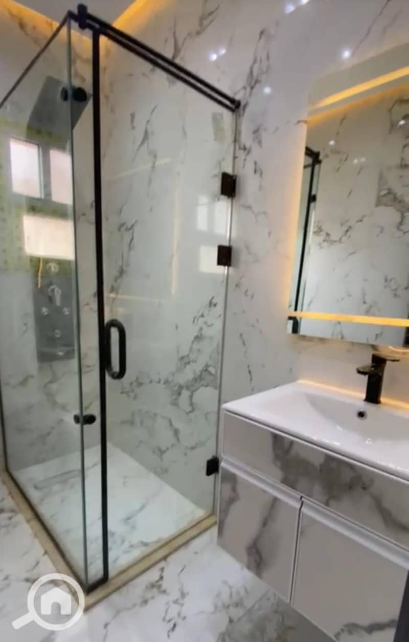 4 23c91930-0e7c-4499-8e0f-167fadf5ac43. jpg