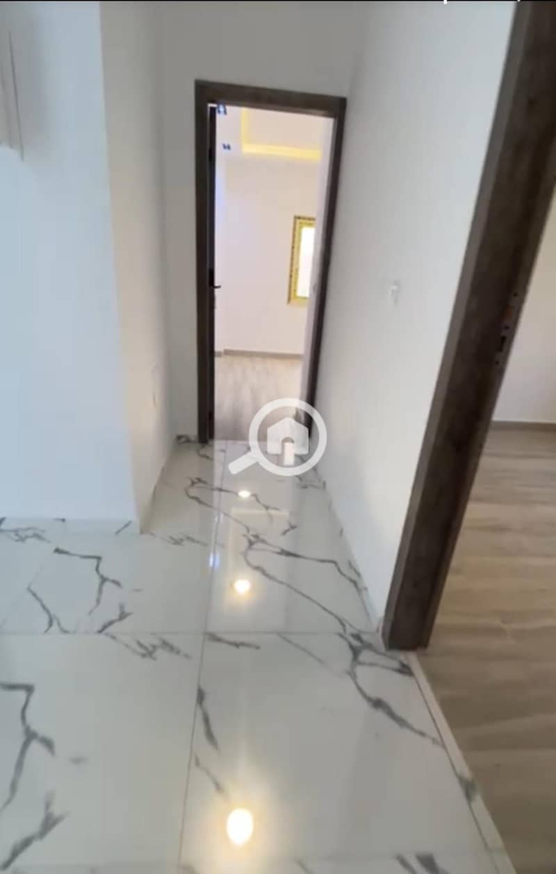 6 2967f34f-fb6e-4d6d-8d14-d24244eb5fba. jpg