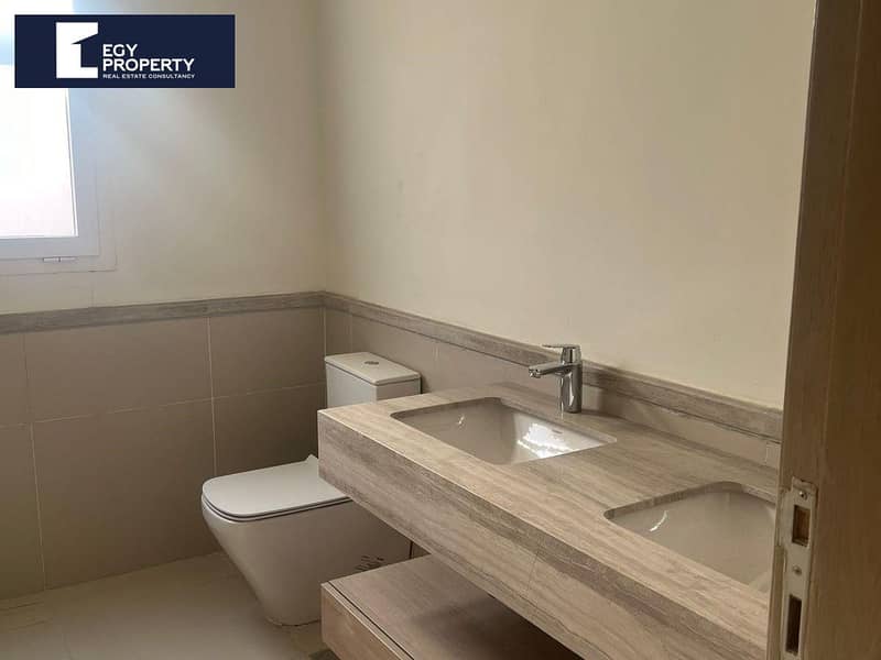 10 4c63641b-0fe0-4a41-9a97-1f700f75b1d7. jpg