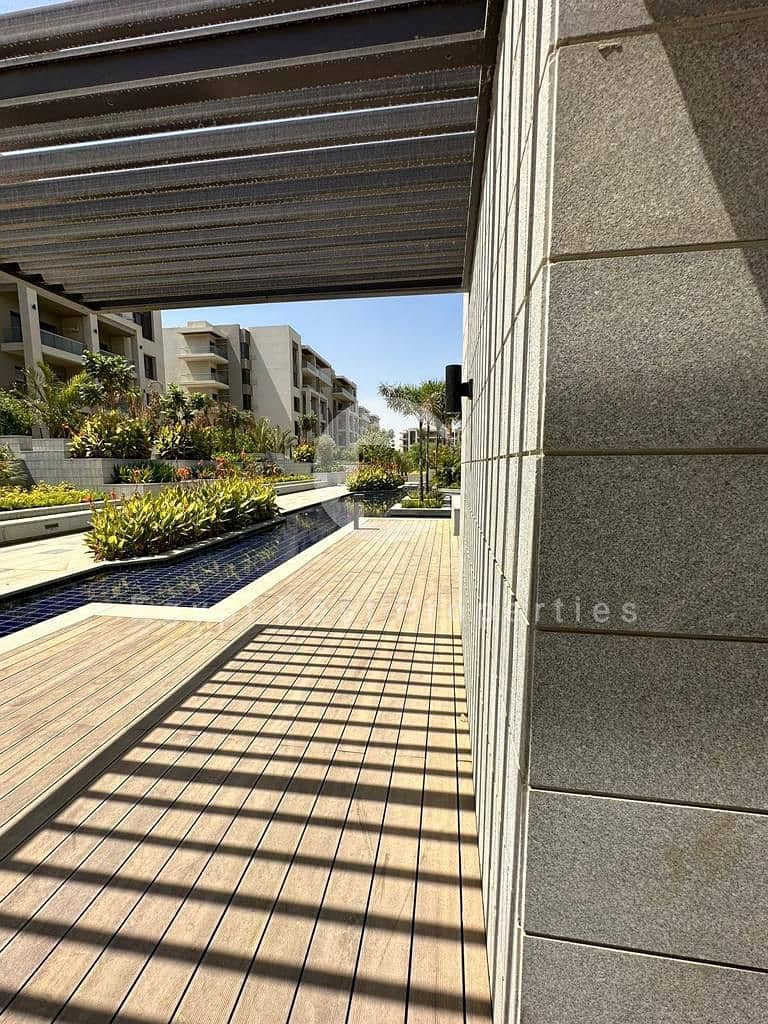 9 WhatsApp Image 2025-04-06 at 13.14. 57_803dcc4d. jpg