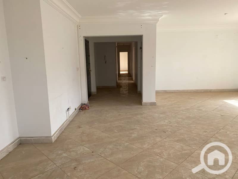 5 3ce0d9fe-3bb5-4984-97f1-e426592f8234. jpg