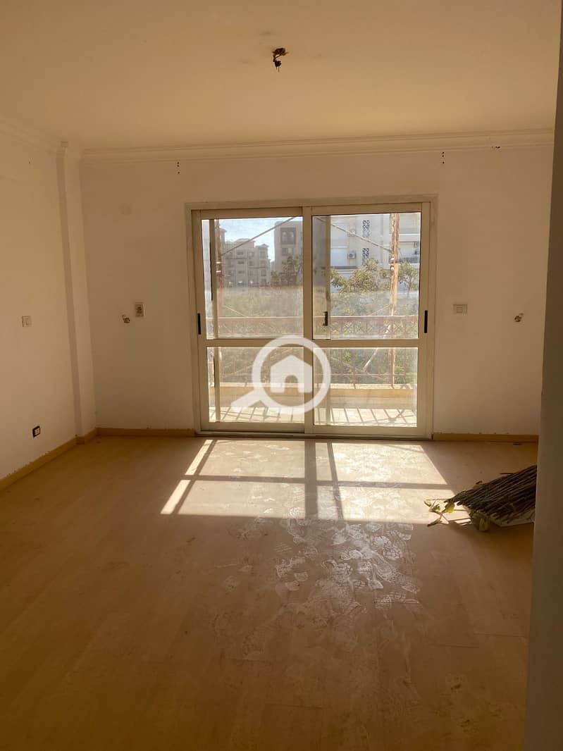 8 0f1c275e-c2e0-439a-9c88-3e782348f887. jpg