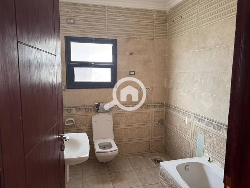 5 WhatsApp Image 2026-01-14 at 02.00. 12. jpeg