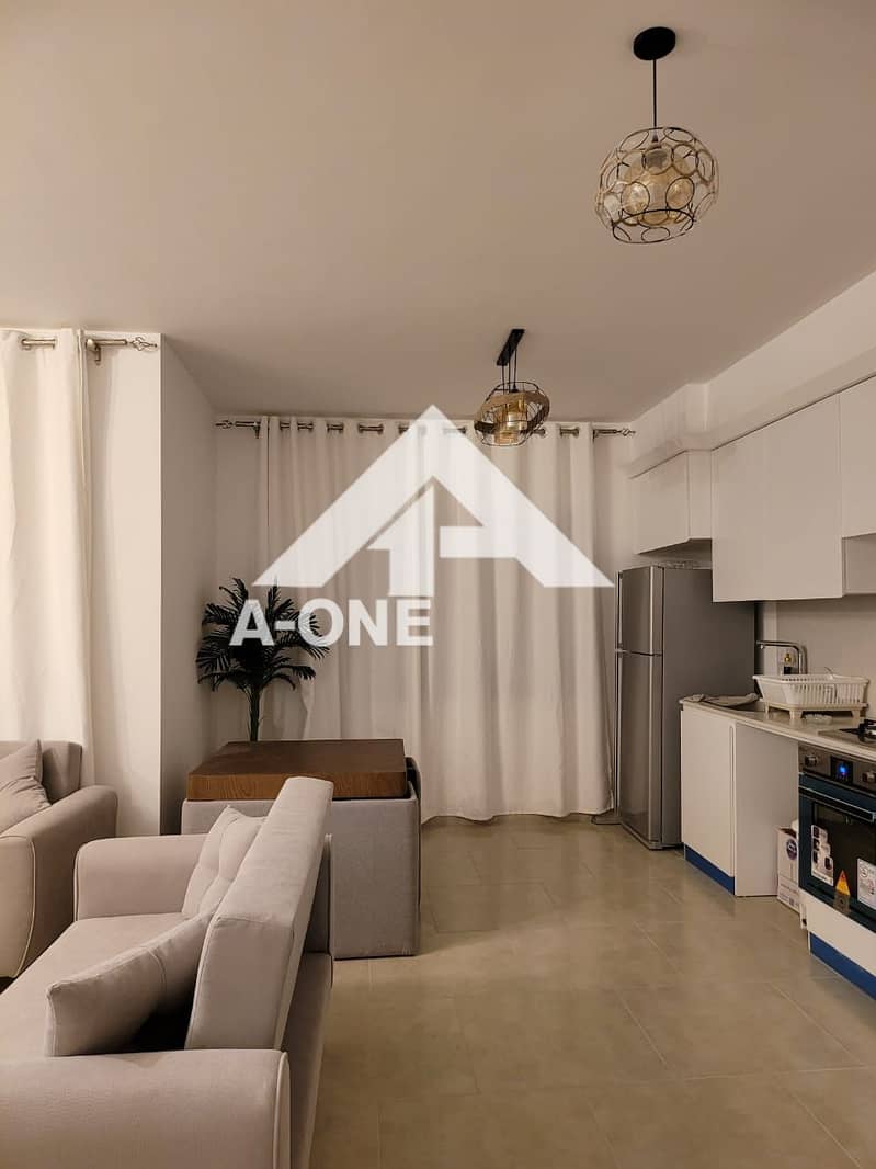 4 6b39a44e-d514-4c93-8eaf-51b226f2775e. jpg