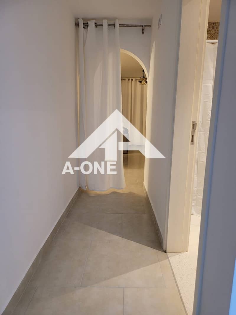 11 0715630f-a283-4787-9e75-a042512f99c3. jpg