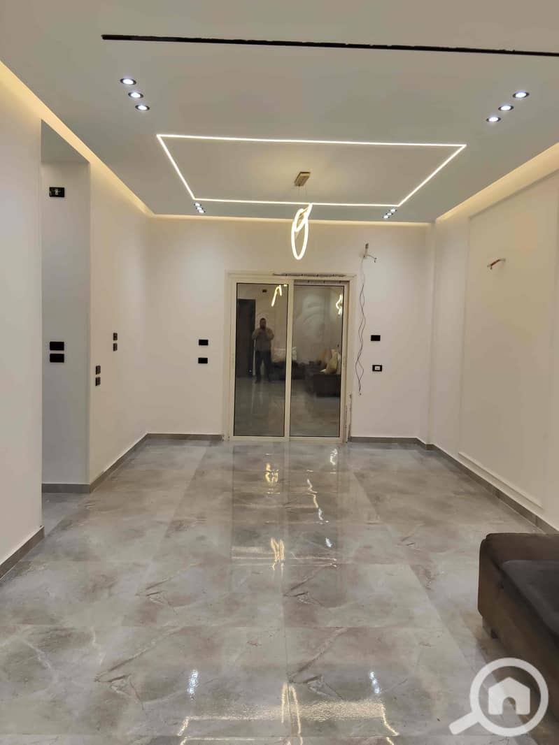 20 55dff741-cffb-4ea2-b3ab-33f8df475511. jpg