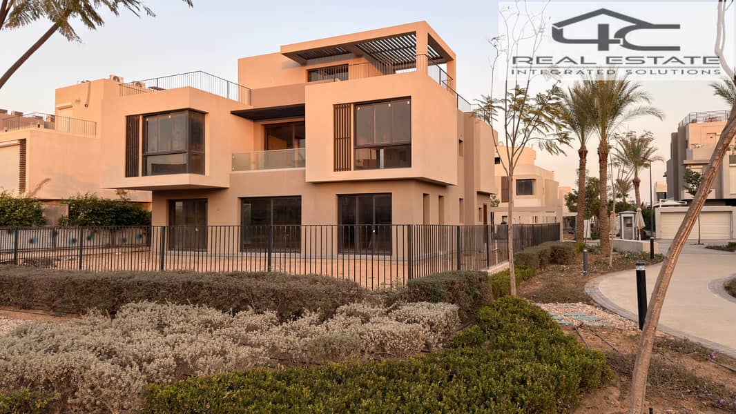 2 2025_12_23_16_34_IMG_1840. JPG