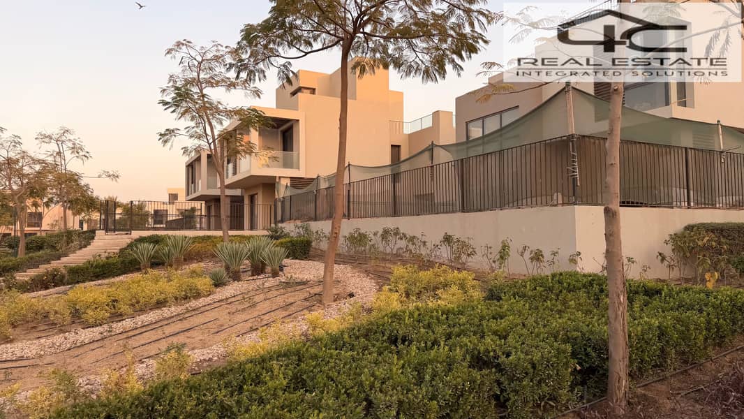 3 2025_12_23_16_28_IMG_1821. JPG