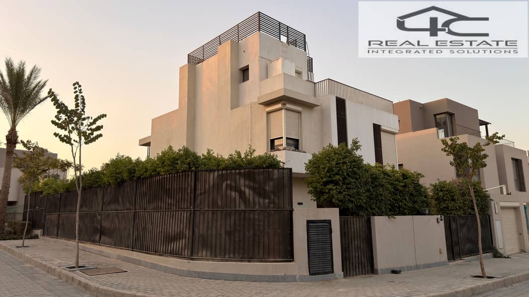 9 2025_12_23_16_35_IMG_1845. JPG