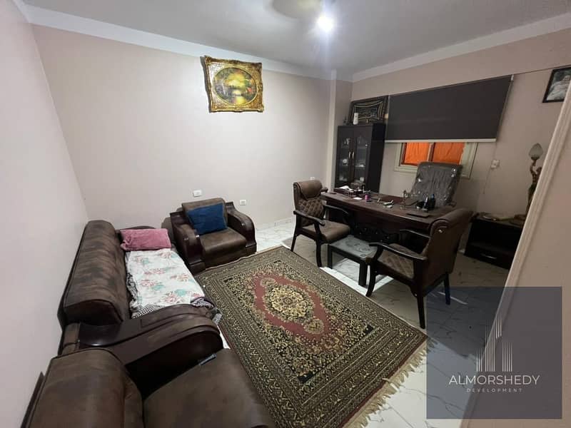 7 b66e2faf-d94d-4a95-988e-a084ad833498. jpg