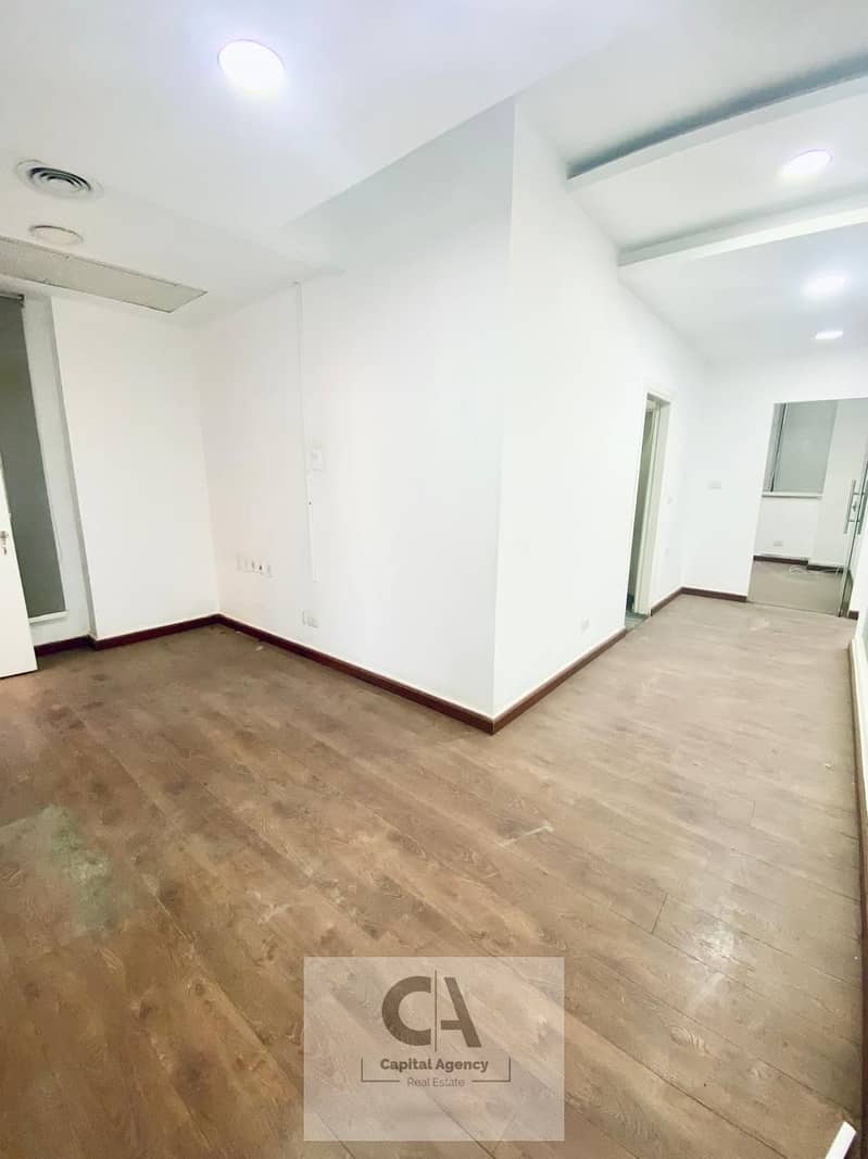 5 06c6b3bb-2eaf-4e65-a490-0460e19404c6. jpg