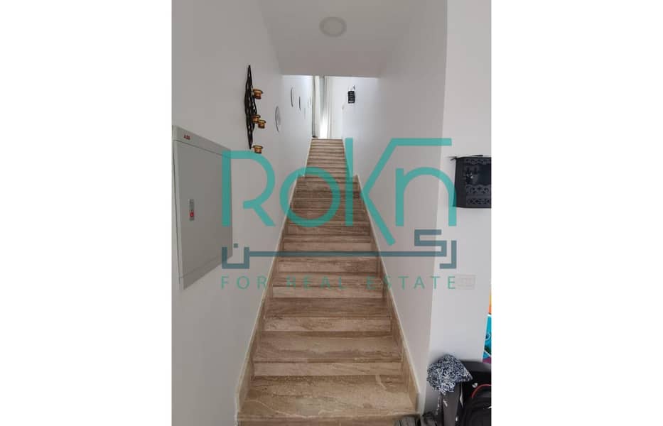 7 75fc3067-50e2-4526-b0b6-ec0ec5475c33. jpg