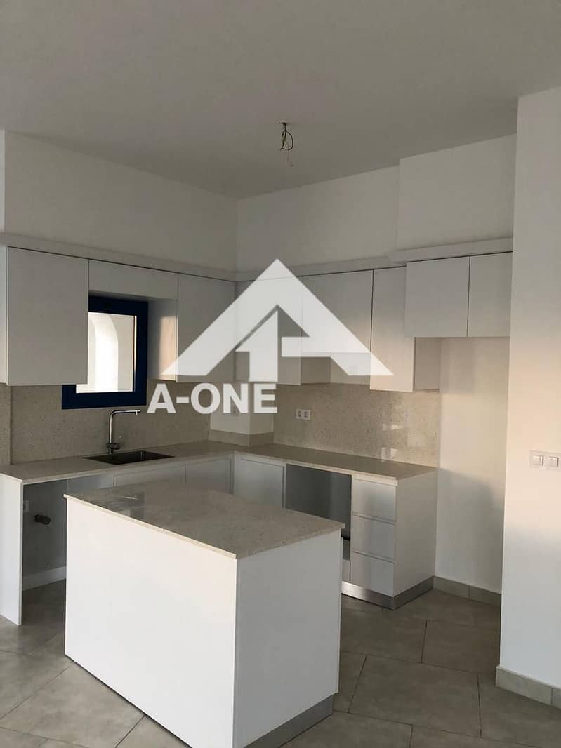 7 a5d7de2a-af18-4647-b9bd-3f3dab83d2f7. jpg