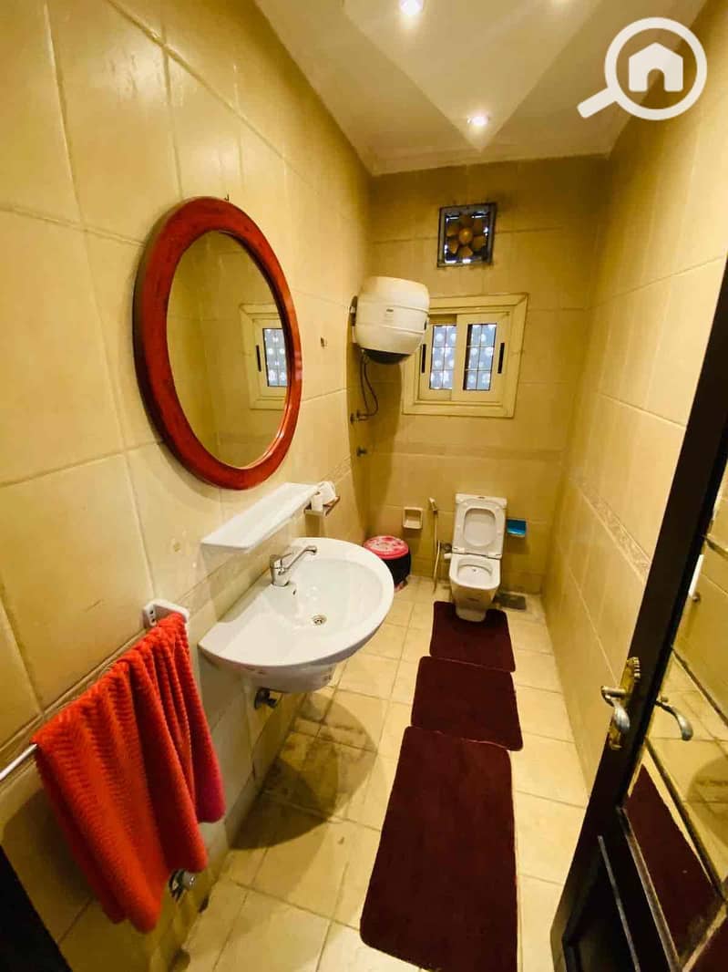 16 483661f0-006c-4fcf-8df2-f14513bfda9c. jpg