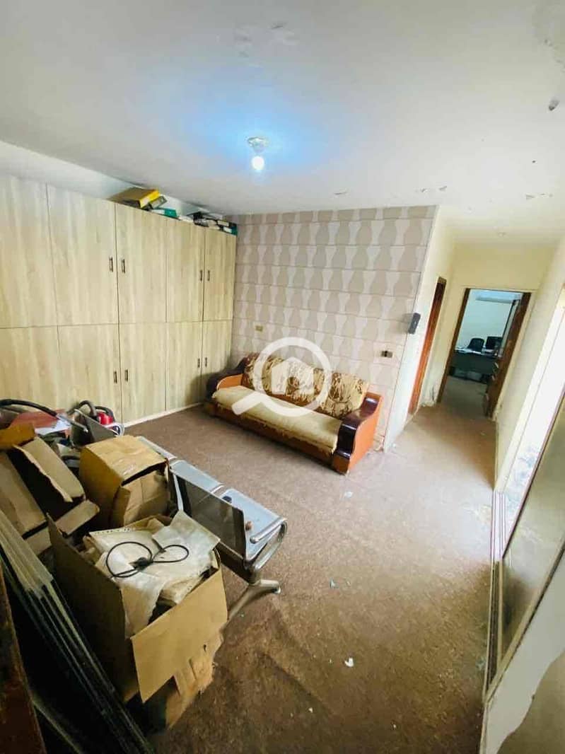 25 46f43d98-22b9-4f0a-9cfb-3c571b82d3e1. jpg