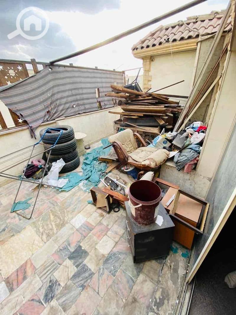 32 cbd0f7ab-07ed-4f12-a992-6f1f9504447f. jpg