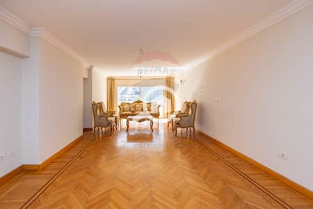 شقة 3 غرف نوم للبيع في سموحة، الإسكندرية - 1. jpg