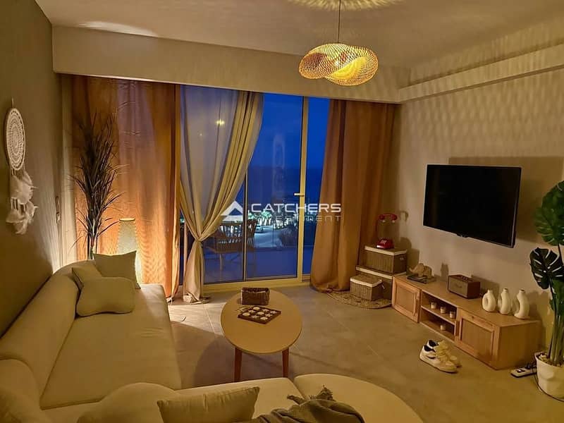 9 580704972_1865961097683563_3347455777887777116_n. jpg