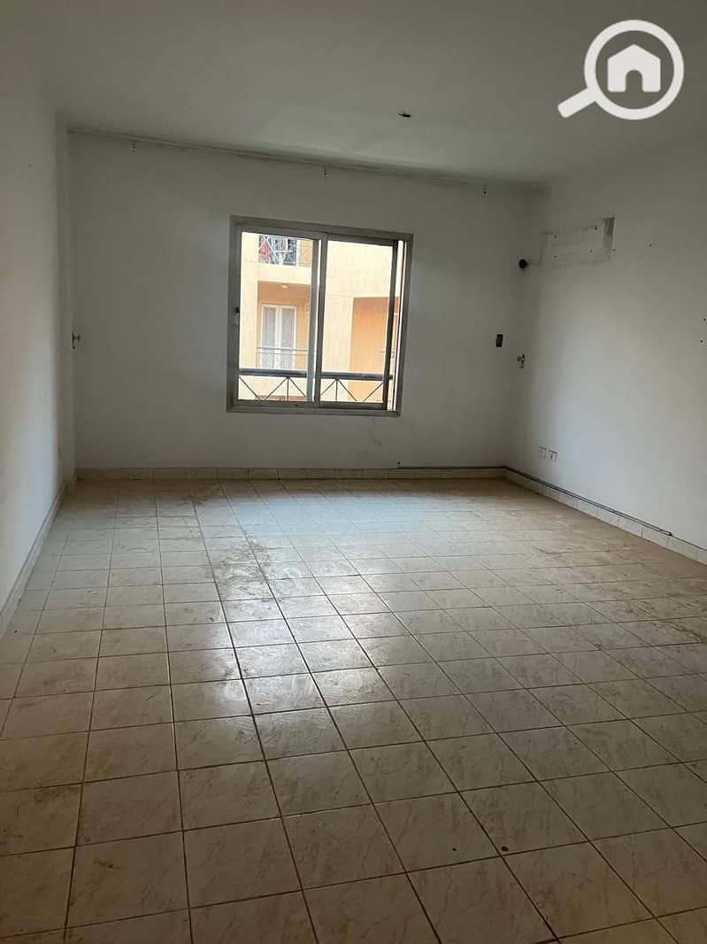 3 8a211150-8bc1-4686-8d22-275c2c6c191f. jpeg