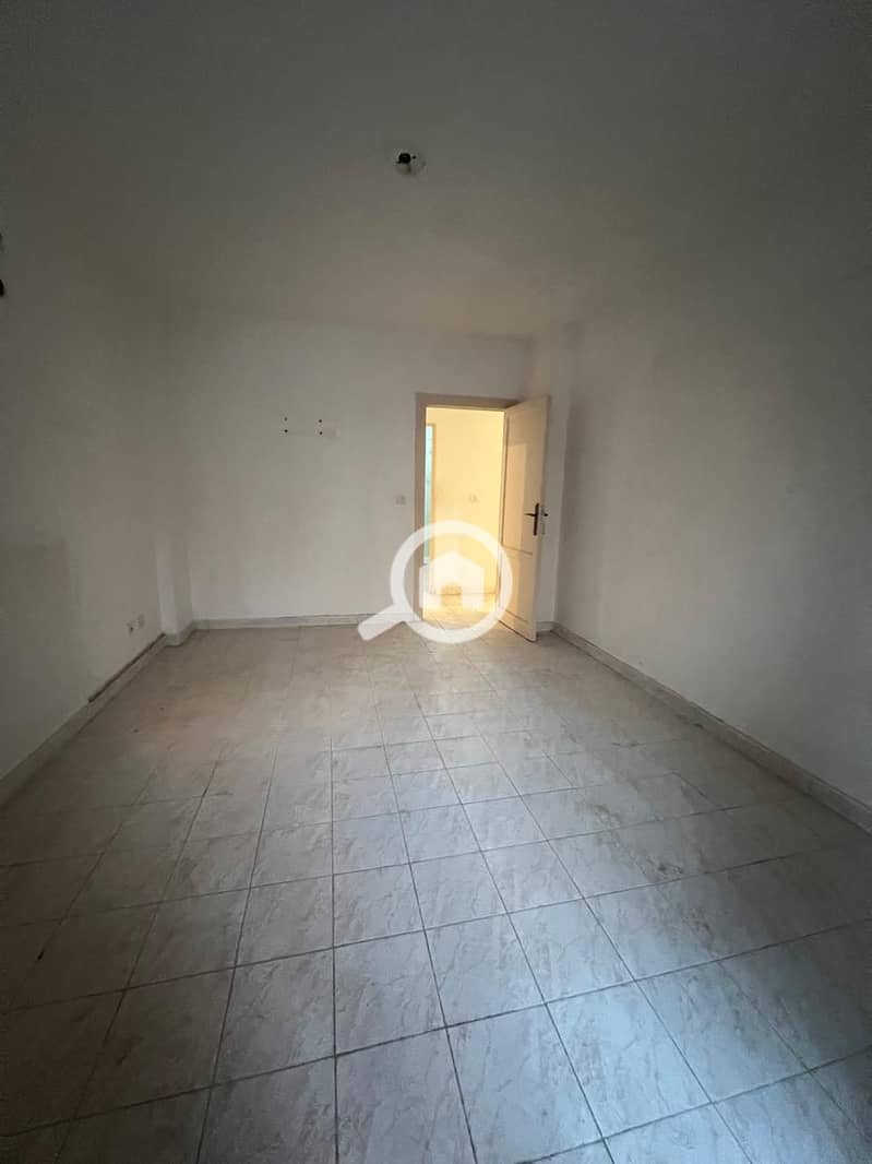 8 c40f8727-392d-48c8-9122-b41811a7a355. jpeg