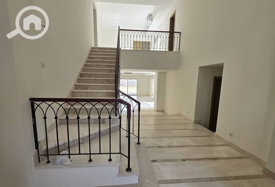 13 efcdd8f0-8d55-4ebb-9002-36d6c682b075. jpg