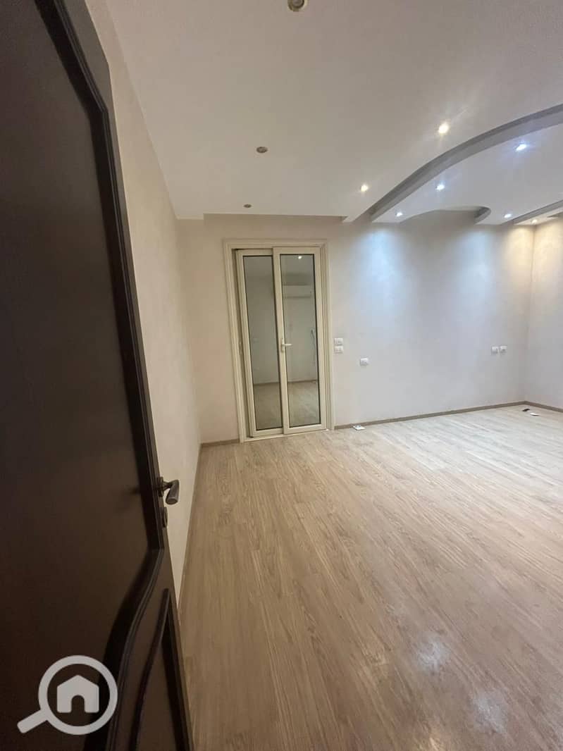 10 WhatsApp Image 2026-01-12 at 1.57. 49 PM (1). jpeg