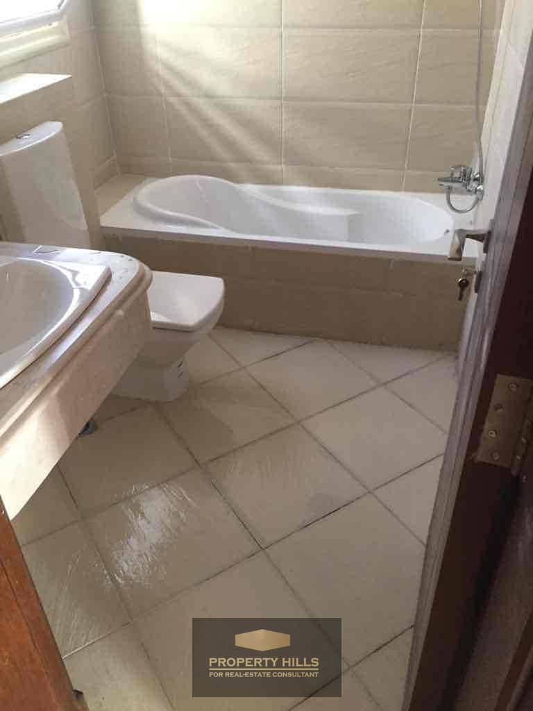 8 a48549e5-200c-45c7-a55e-afe6b5871284. jpg