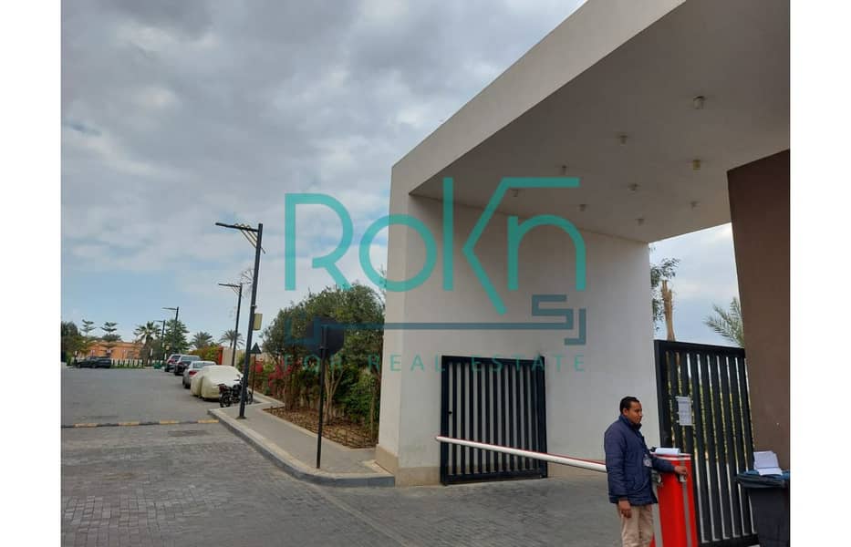 5 fb5f3b08-e4a6-4ed7-aa45-eebdca1f57b8. jpg