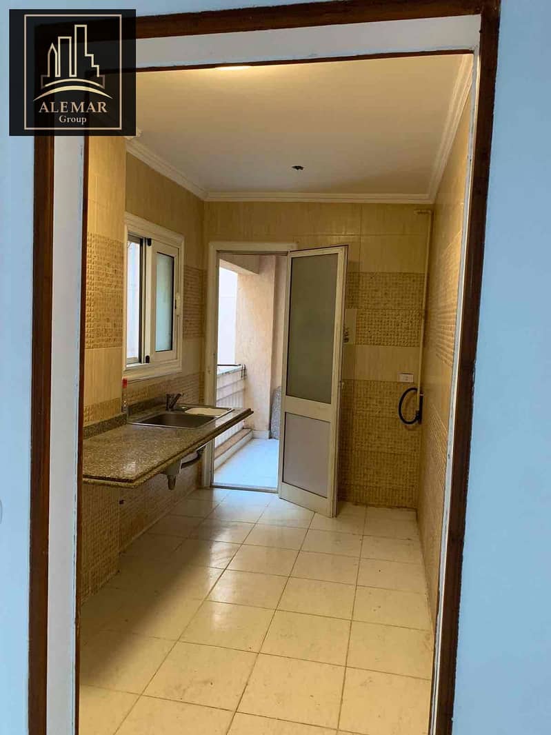 9 b7428030-b832-4382-b9b3-a1ce845c7e5b. jpg