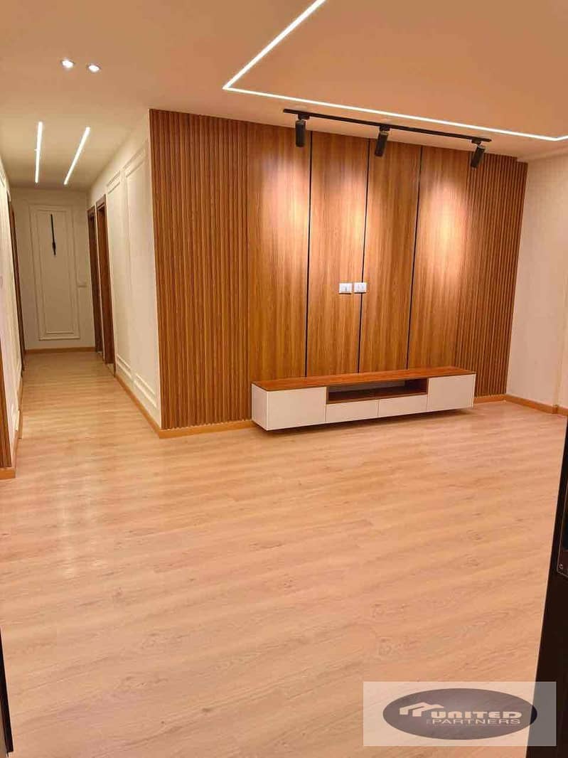 2 1faab0d3-6deb-4bcc-a251-35664387fe59. jpg