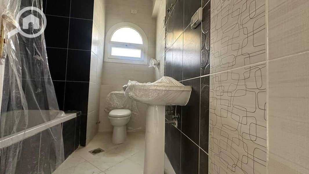 10 WhatsApp Image 2024-07-09 at 2.59. 39 AM. jpeg