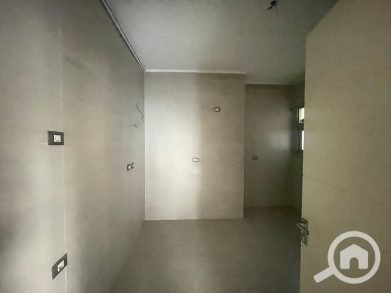 4 WhatsApp Image 2026-01-13 at 12.57. 57 PM. jpeg