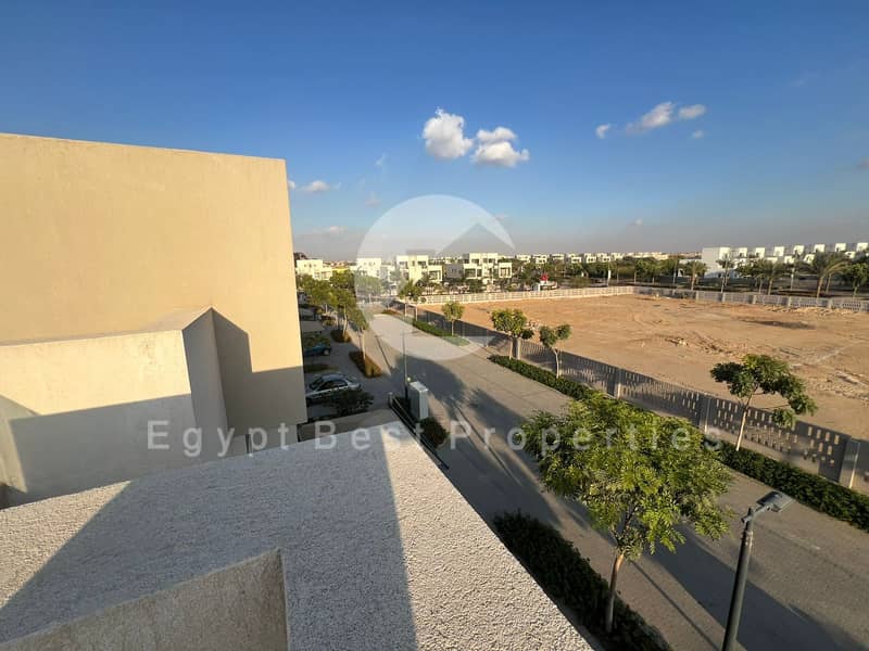 7 d265bbd2-b0c4-448b-9243-6b62d7318852. jpg