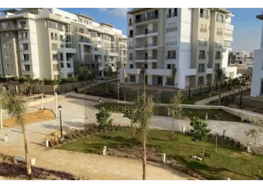 2 8452293-cb87eo (1). jpg