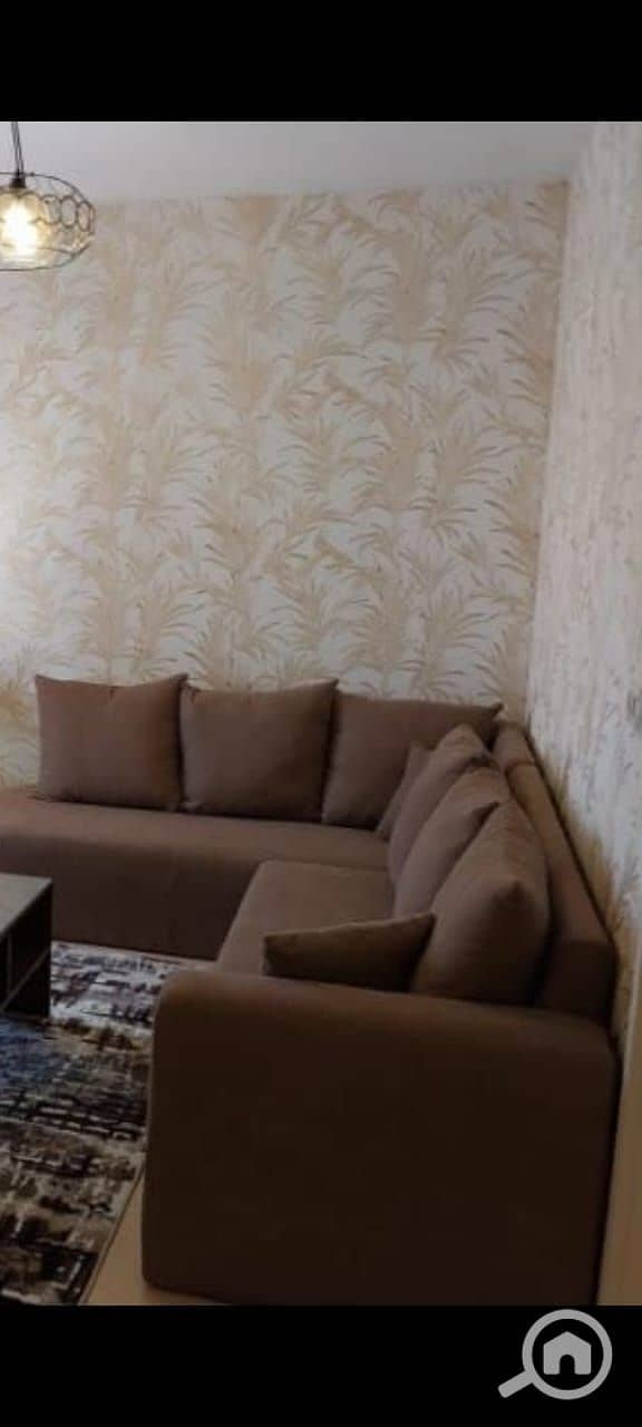 2 93b83136-0367-4b5e-bed0-74e335b5cc37. jpeg