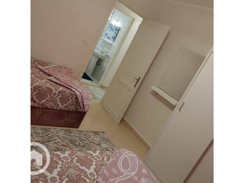 6 4244173e-dbdf-4dd6-ac0a-bcda0765cdd3. jpeg