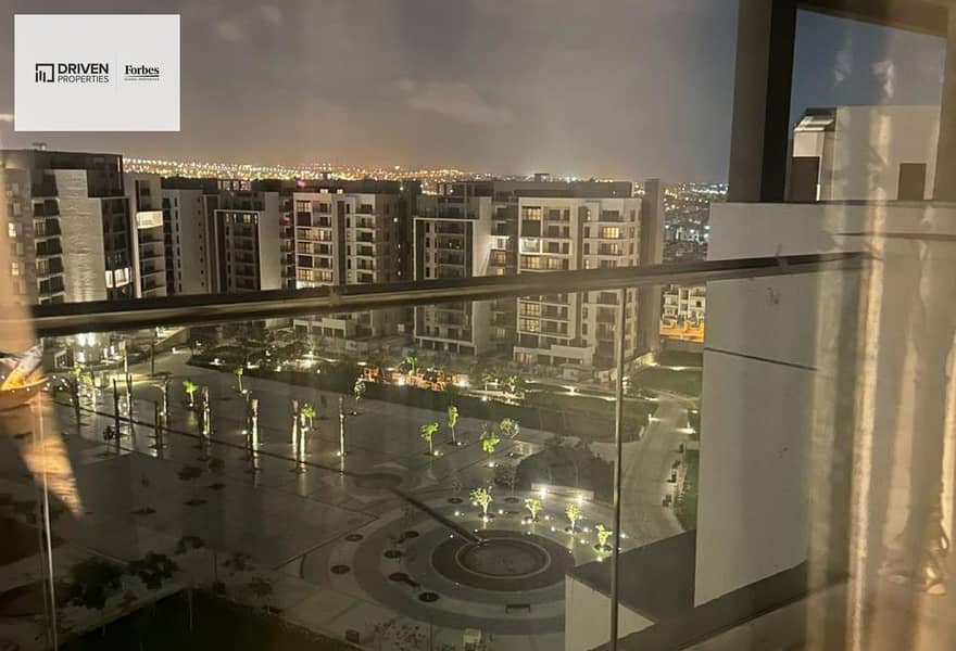 7 ae0eb6b3-ec99-4100-84e5-4e483f4a28b8. jpg