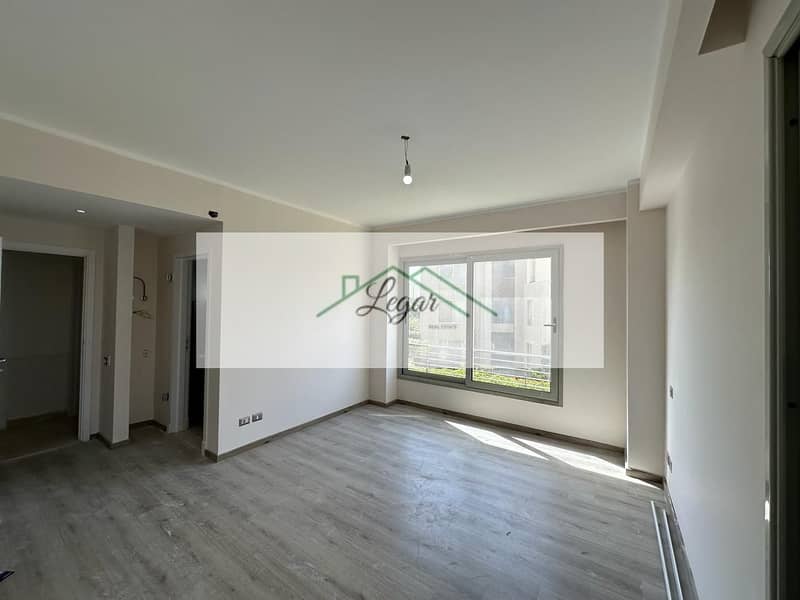 3 77089d93-a501-4348-88bc-fbfecbd99708. jpg