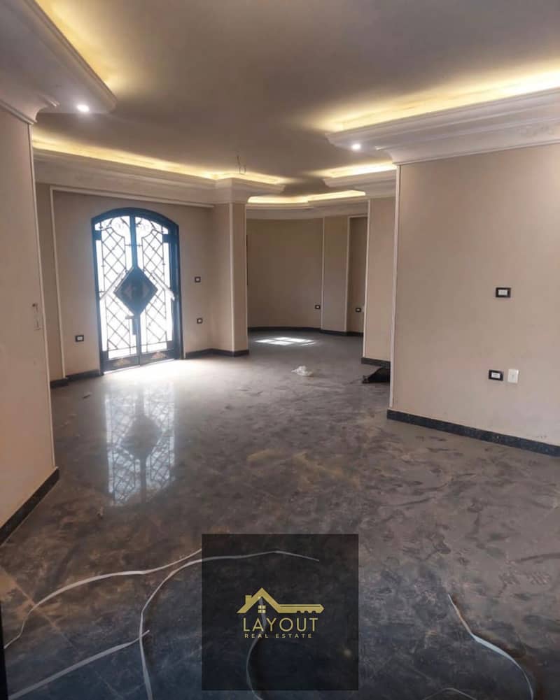 8 d6abbcfa-f1bb-410f-875f-17f7e2b9e824. jpg