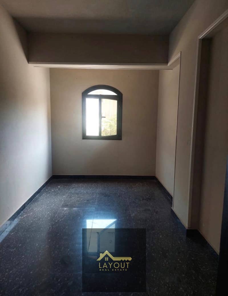 10 6a6d0add-0fbc-4738-be9f-c06cccf0c28d. jpg