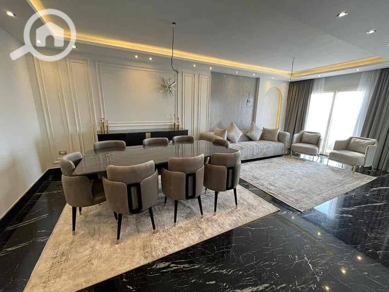 2 23685528-e5b3-4ed2-83d9-bd79ddb02d82. jpg