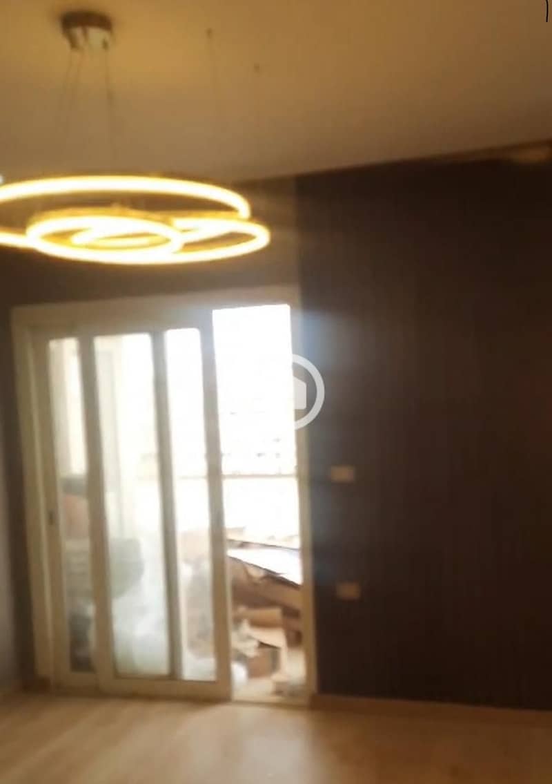 5 WhatsApp Image 2026-01-14 at 18.14. 39 (1). jpeg