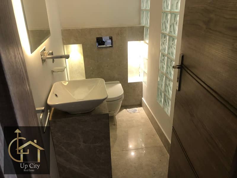 6 WhatsApp Image 2026-01-14 at 19.02. 19. jpeg